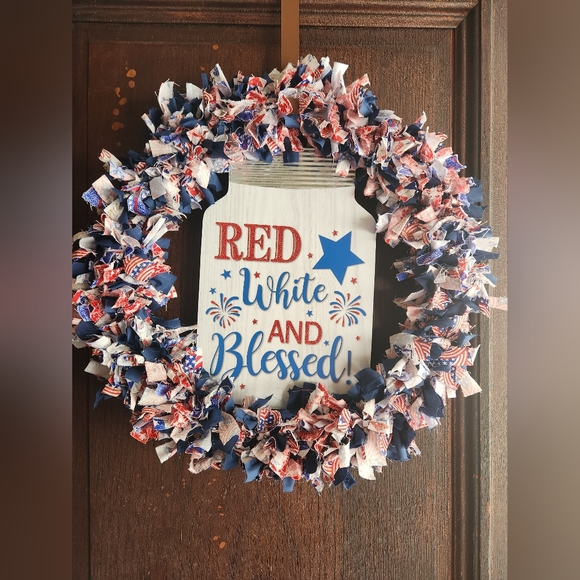 Handmade Wreath - Picture 6 of 7